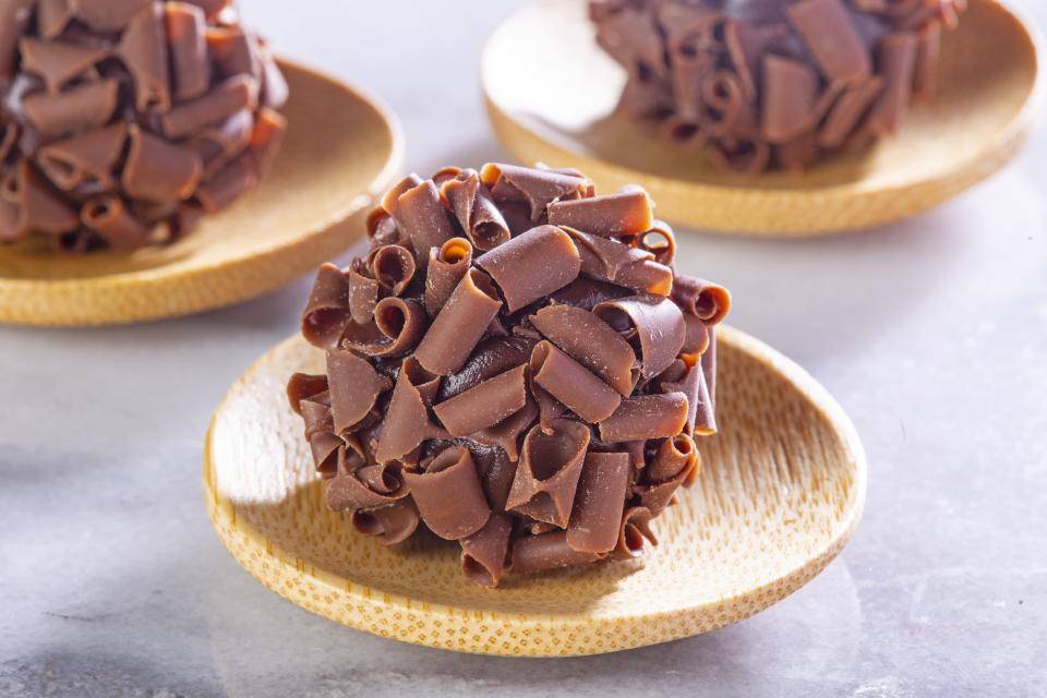 Brigadeiro feito com chocolate 823 e blossom Mona Lisa